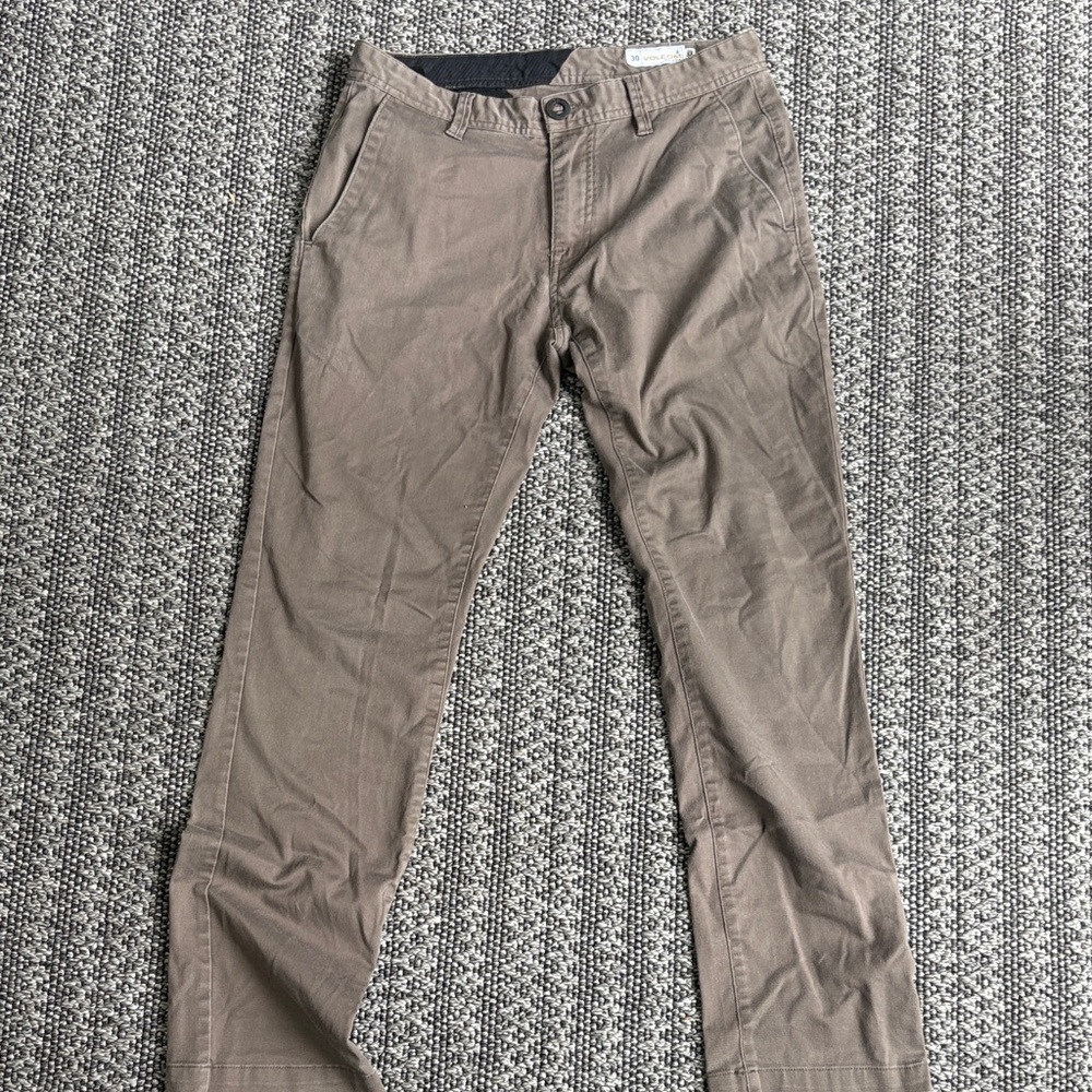 Volcom Men's Tan Chinos